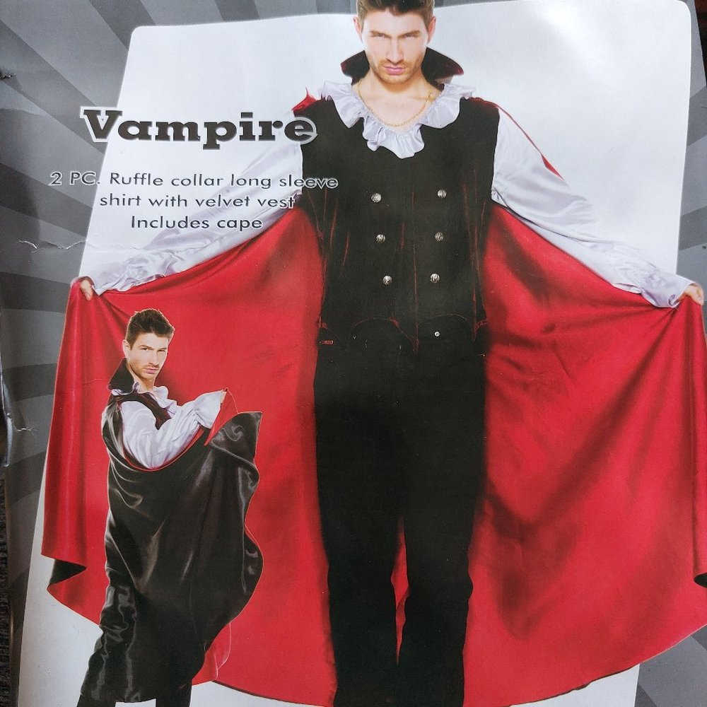 Men's Vampire Costume  X/Large